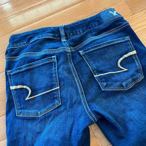 Women’s American Eagle Jeans - Picture 4 of 4